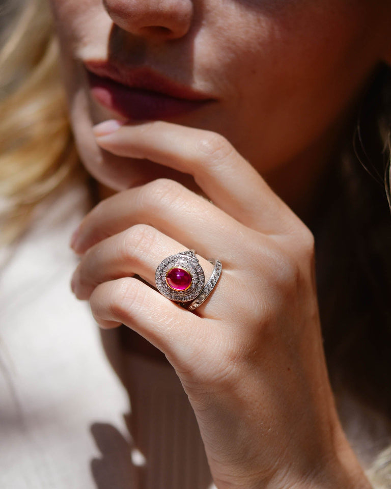 Edwardian 2.80 Cabochon Ruby & Diamond Cluster